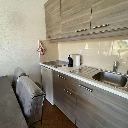 Cabine, Parking Privé - 4 Pers. - Fr-1-328-288 *